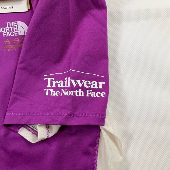 The North Face Women’s Purple Trail wear Small MSRP $65 - Picture 3 of 6